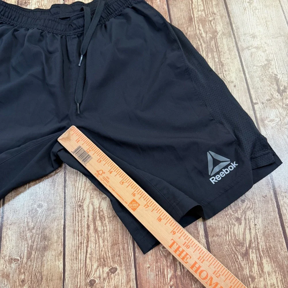 Reebok Speedwick Athletic Shorts Mens Extra Small Black Mesh Breathable